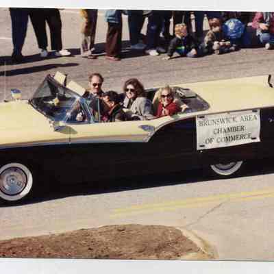 Brunswick's 250th anniversary parade