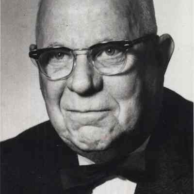 A photo view of Philip S. Wilder.