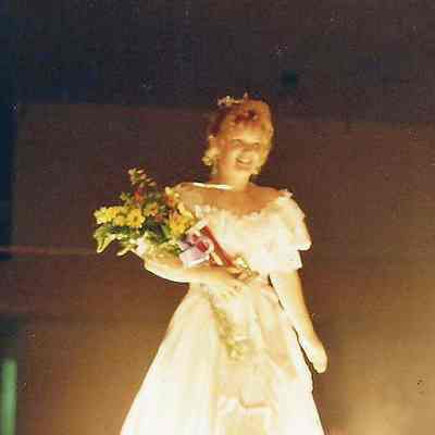 Teen Queen 1993 Michele Byras talking her first walk