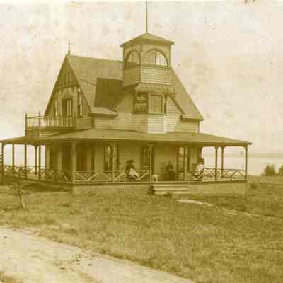 35 East Marginal Road, Mere Point