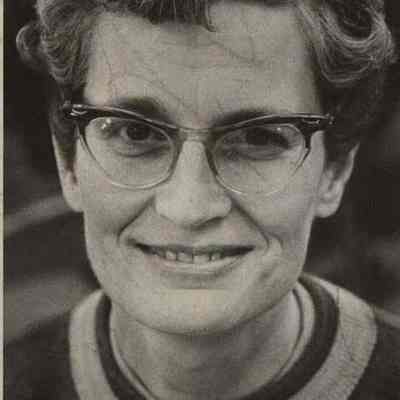A photo view of Mrs. Anne Bachrach. 10/18/1992.