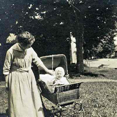 Evelyn and Ralph Edwards
