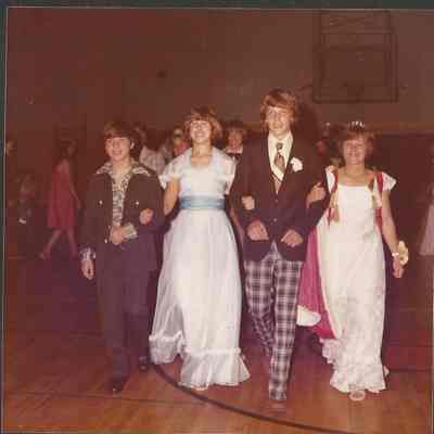 Gary Bergeron, Sue Davis, Philip Beck and Shannon Crane doing the Grand March.