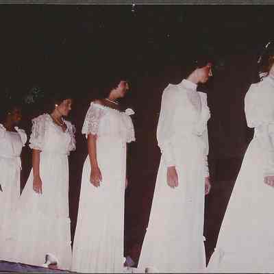 A color photograph of the contestants.
