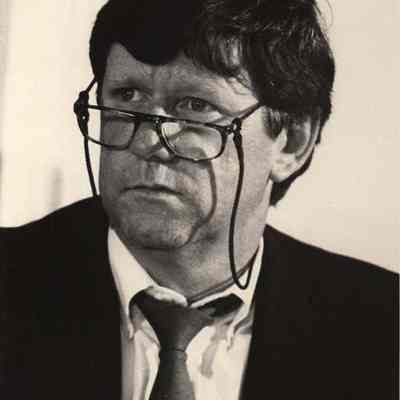 A photo view of Edward Bradley. 2/6/1991.