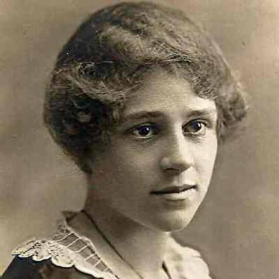 Susie E. Harmon