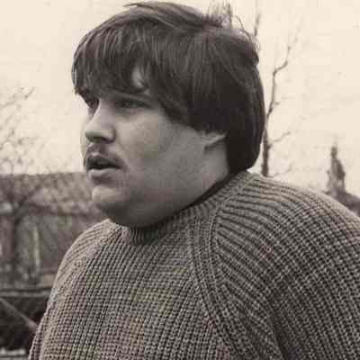 A photo view of Christopher Chaney.