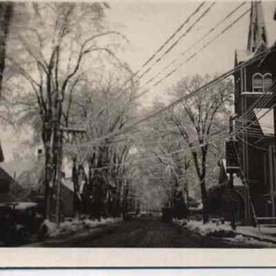 Pleasant St from Maine St