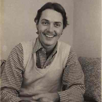A photo view of Jerry Bryant.