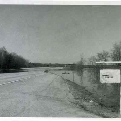 1987 Androscoggin River Flood on U.S. 1