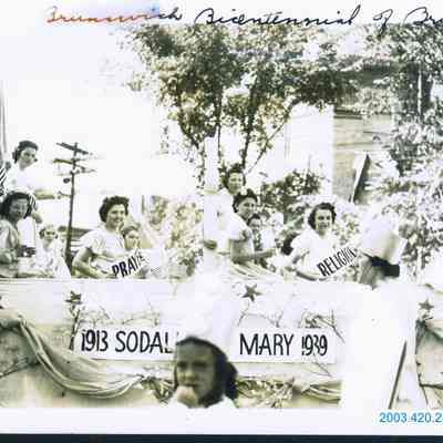 Sodality of Mary float
