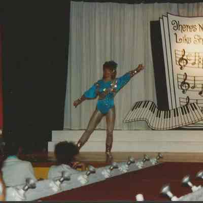 Lisa Kelly contestant number 3