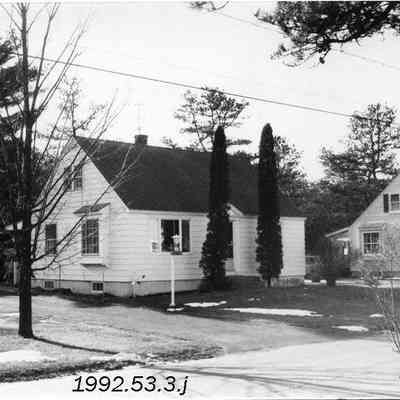 A photo of the house at 34 Hawthorne St.