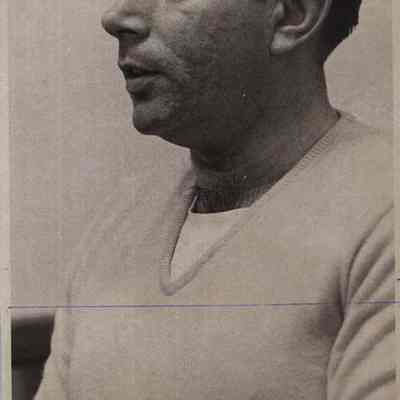 A photo view of Richard LaMarre.