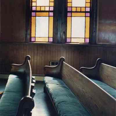 A photo view of the interior of the Church of Christ. 3/30/1990.