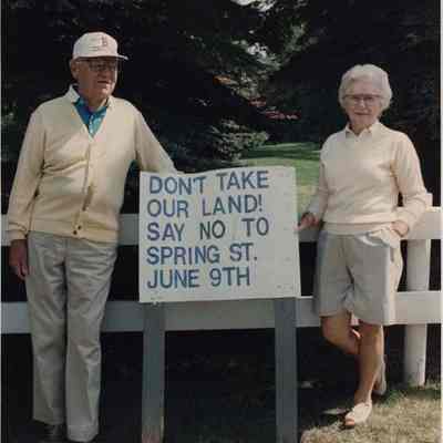 A photo view of William & Margaret Charron. 6/3/1992.