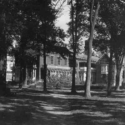 The Skolfield-Whittier House from the Brunswick Mall