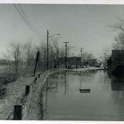 1987 Androscoggin River Flood, Mill Street, Brunswick