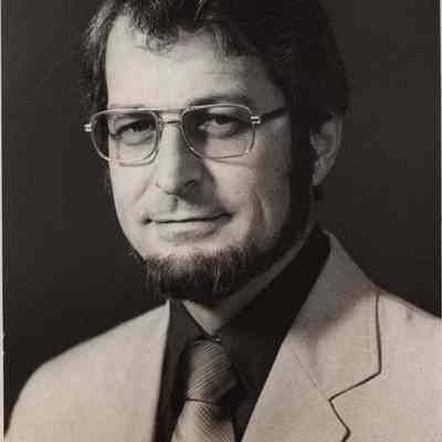 A photo view of James R. Thompson. 11/16/1979.