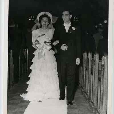 Bride and Groom at the Benoit and Nadeau Wedding