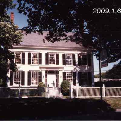 A photo of the Harriet Beecher Stowe House.