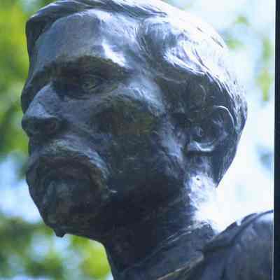 Chamberlain statue