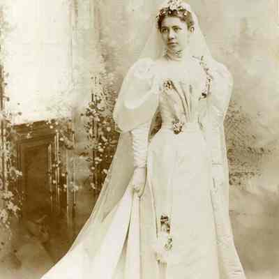 Mrs. Rev. Chauncey Goodrich. 11/27/1894