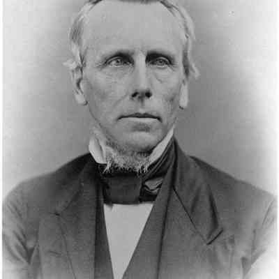 A photo of Samuel Harris
