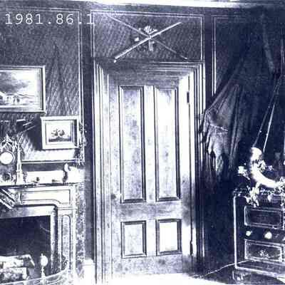 A photo of the Chamberlain Library.