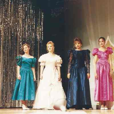 Mara Kane, Michele Byras, Courtney Garrison and Charity Edwards