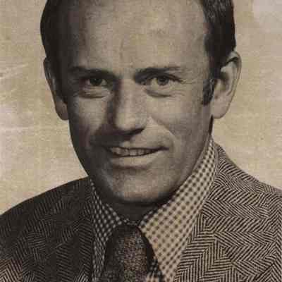 A photo view of Richard W. Moll. 6/12/1975.