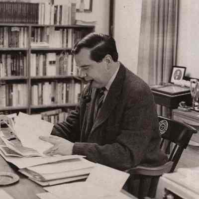 A photo view of Dr. Ruben Horell Jr.