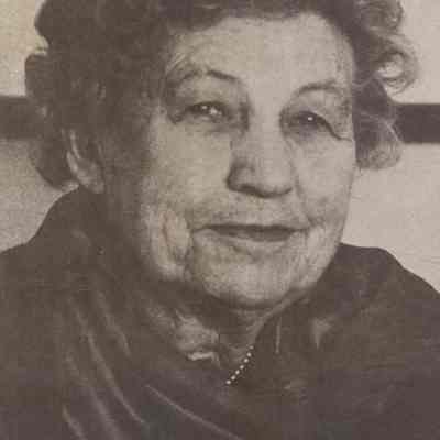 A photo view of Miriam L. MacMillan. 1980