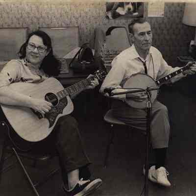 A photo view of Audrey and Fred Anderson. 4/24/1981.
