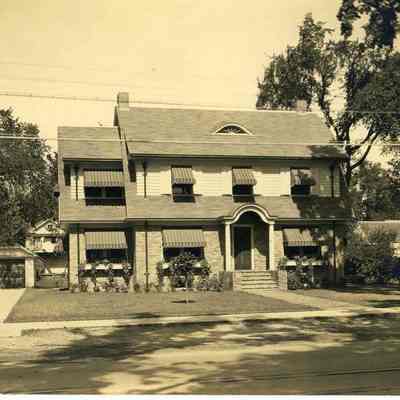 Pleasant Street House