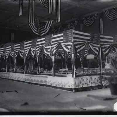 Merchants Show Inside Old Brunswick Town Hall