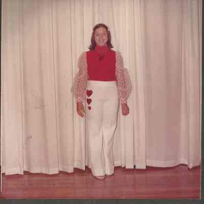 Contestant #8 Edythe Morgan possing in her opening costume.