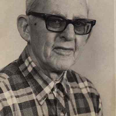 A photo view of Merle E. Orne. 2/28/1985.