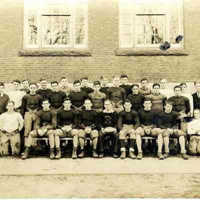 Brunswick High School football 193?