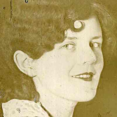 Yvonne Paquette