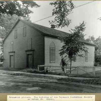 Pejepscot Historical Society building on School Street