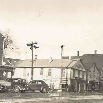 Lower Maine Street