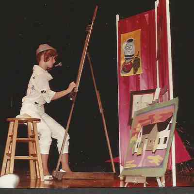 A color photograph of contestant #6 Vicky Brown