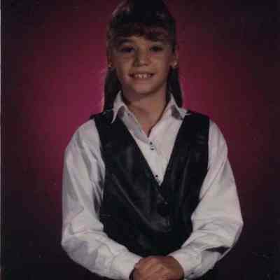 A photo view of Renee Heath. 10/17/1990.