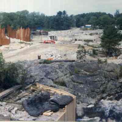 Dam construction on the Topsham side