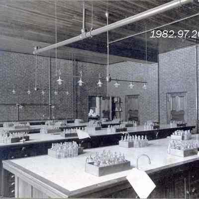 Bowdoin College Chemistry Department.