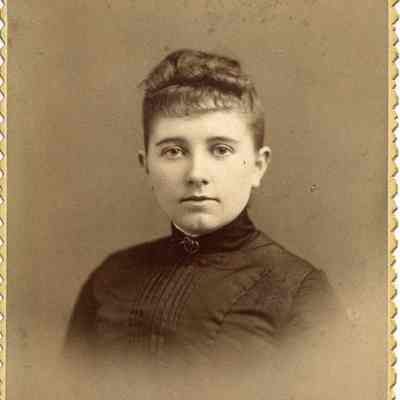 Minnie Bradbury Merrill