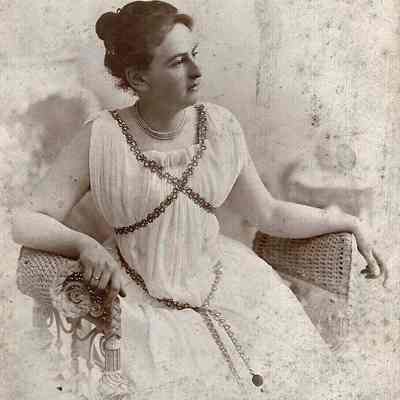 Unknown Woman