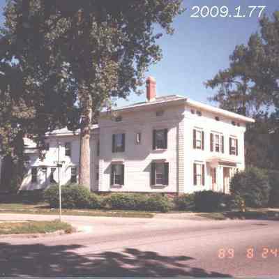 A photo of the house at 232 Maine Street.