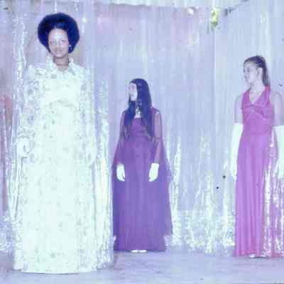 Unknown Teen Queen Contestants